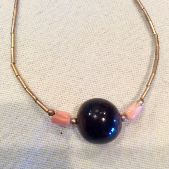 Necklaces, three tiered - Picture 5 of 8